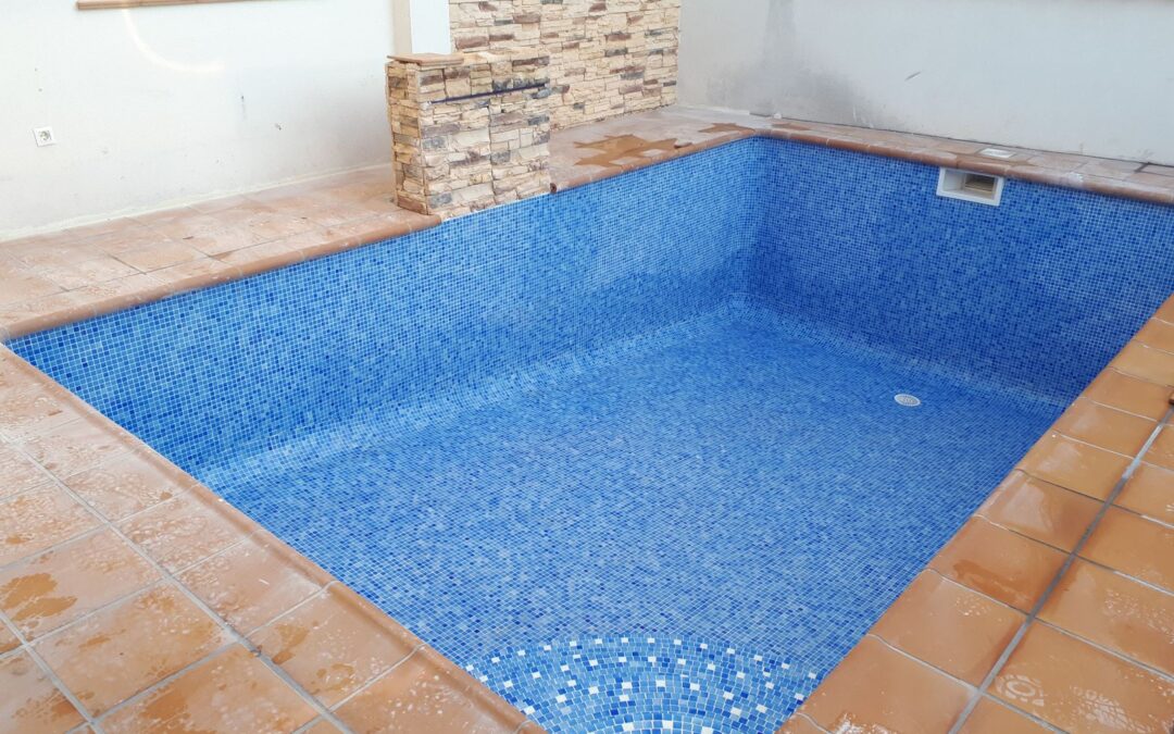 Vaciar y Limpiar Piscina de Obra