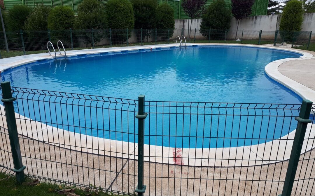 Instalar Valla Alrededor de la Piscina para Niños